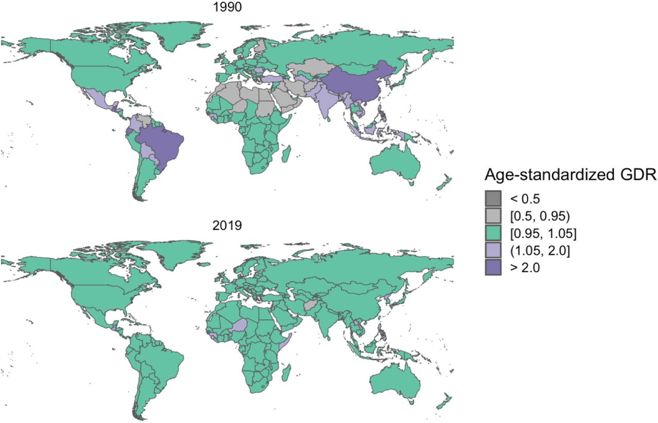 Geographical distribution of GDR for lip and oral cavity cancer. A: Age-standardised gender disparity ratio in men and women in 1990, B: Age-standardised gender disparity ratio in men and women in 2019.GDR: Gender disparity ratio.